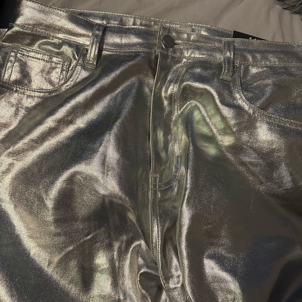 Metallic silver pants size 11 fashionnova